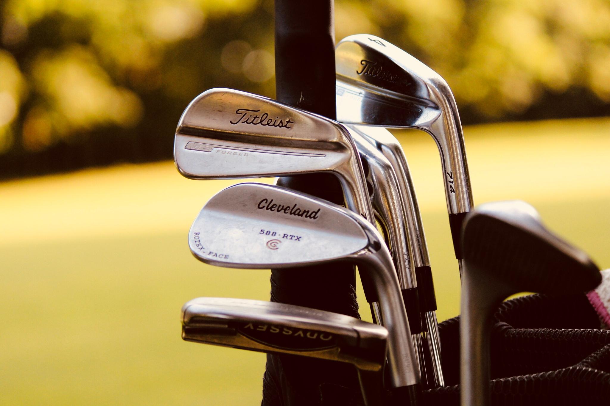travelling-with-golf-clubs