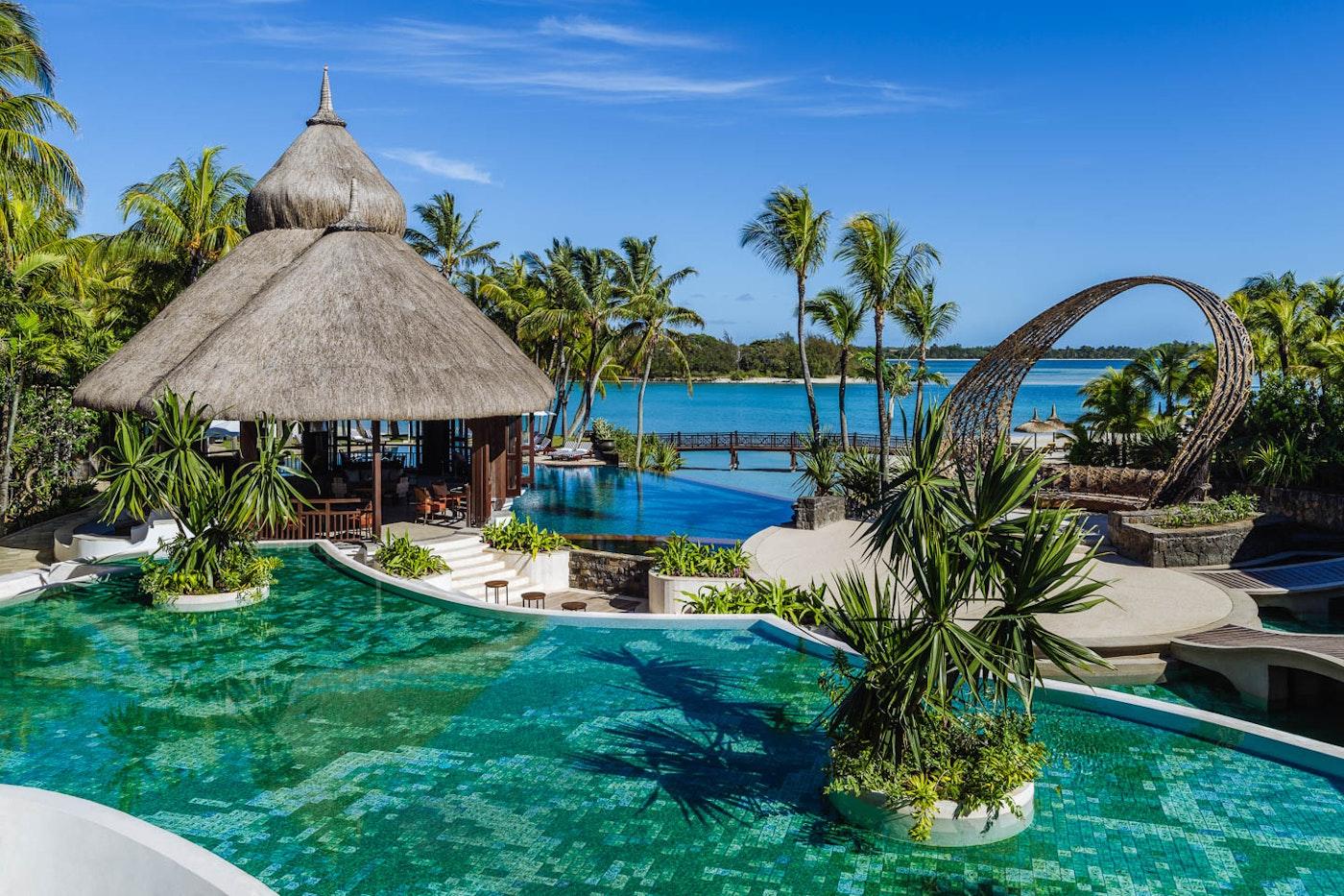 Outdoor swimming pool at the Shangri La Touessrok