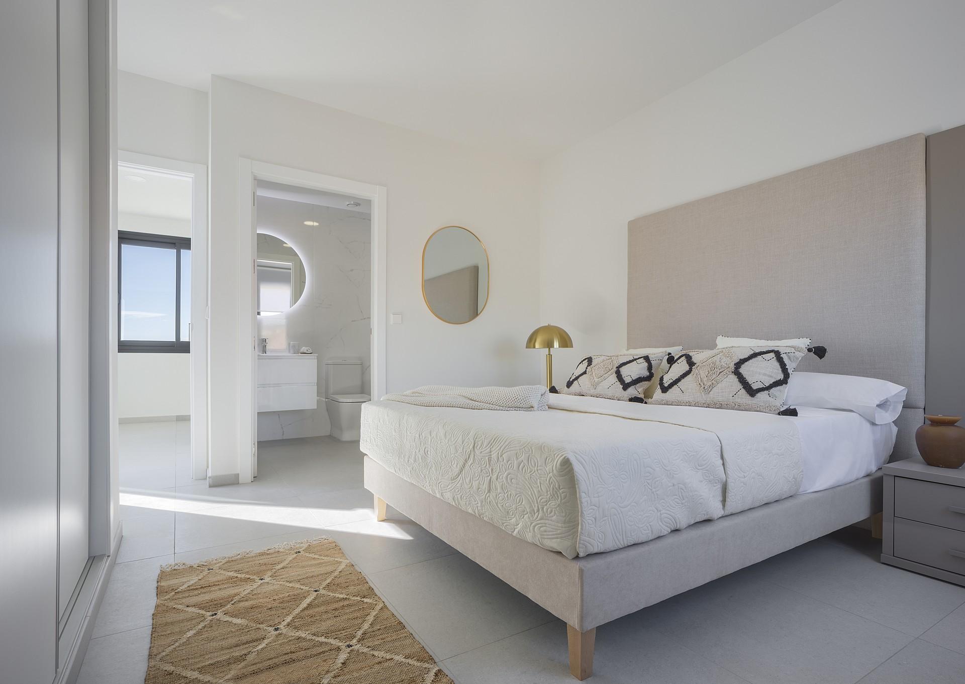 Double bed room with en-suite bathroom as part of a villa at Altaona Village