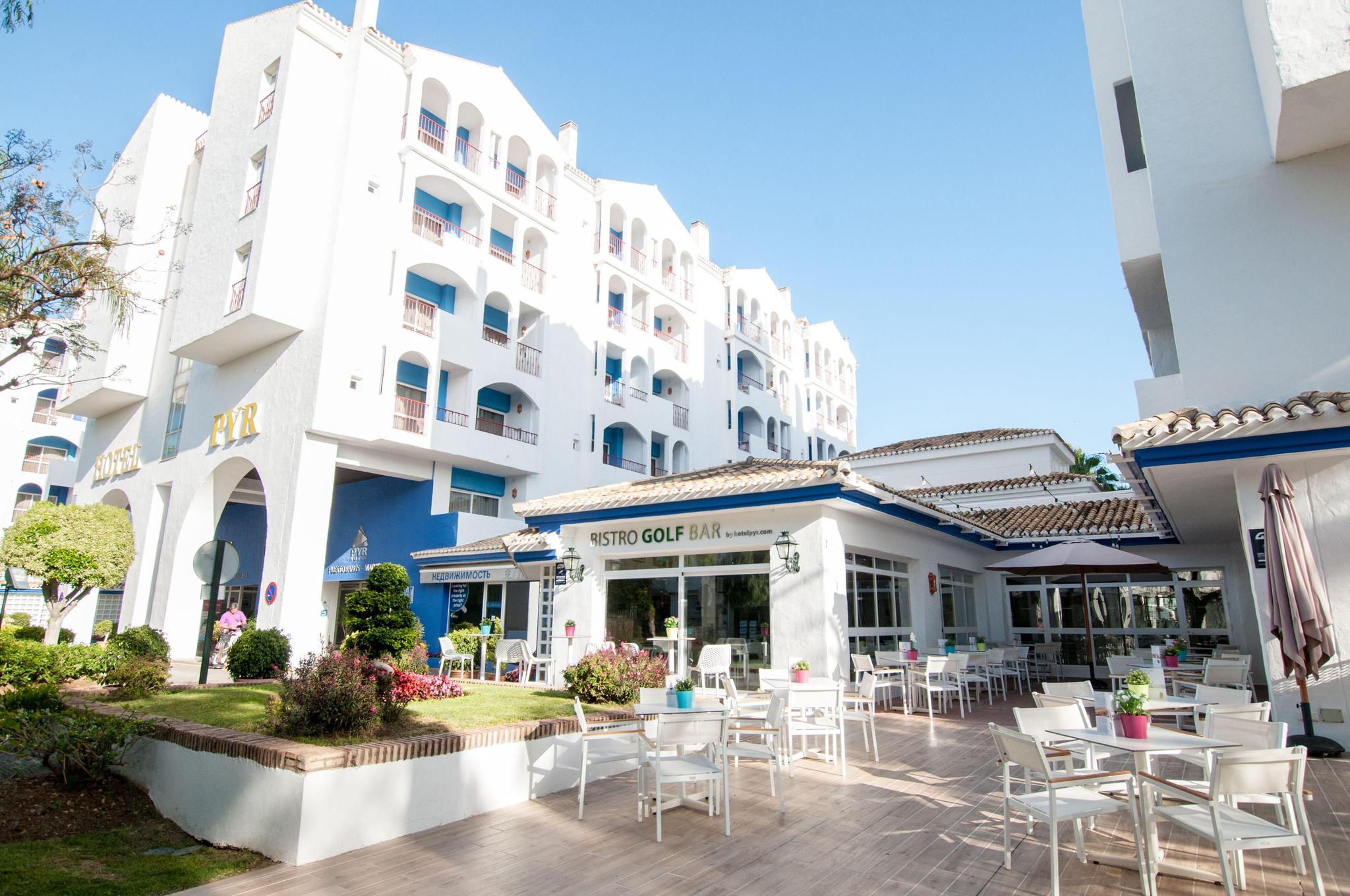 Panoramic view of the Hotel PYR Marbella building