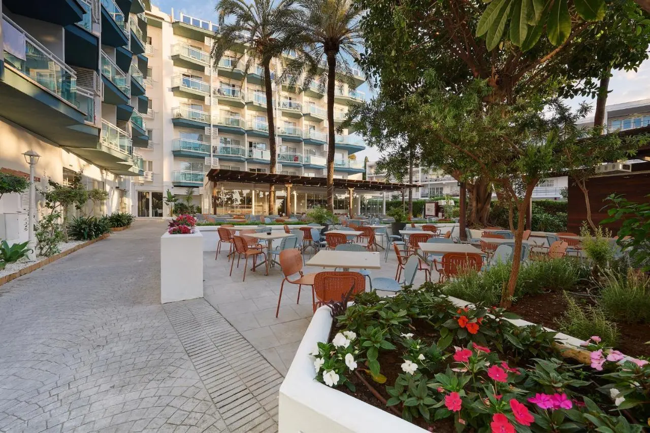 Outdoor lounging area at the Hotel Palmasol