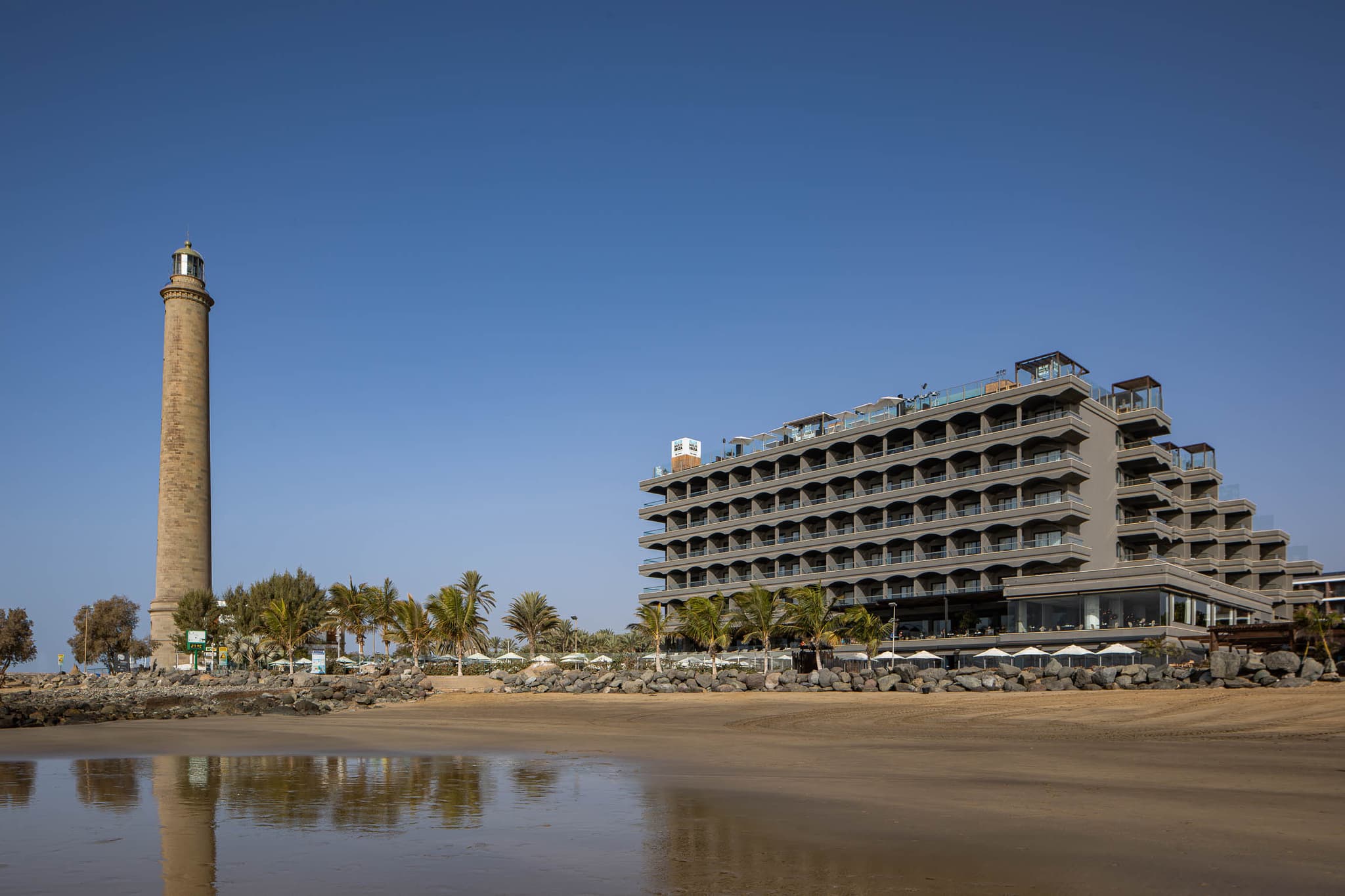 External view of the Hotel Faro, a Lopesan Collection Suite