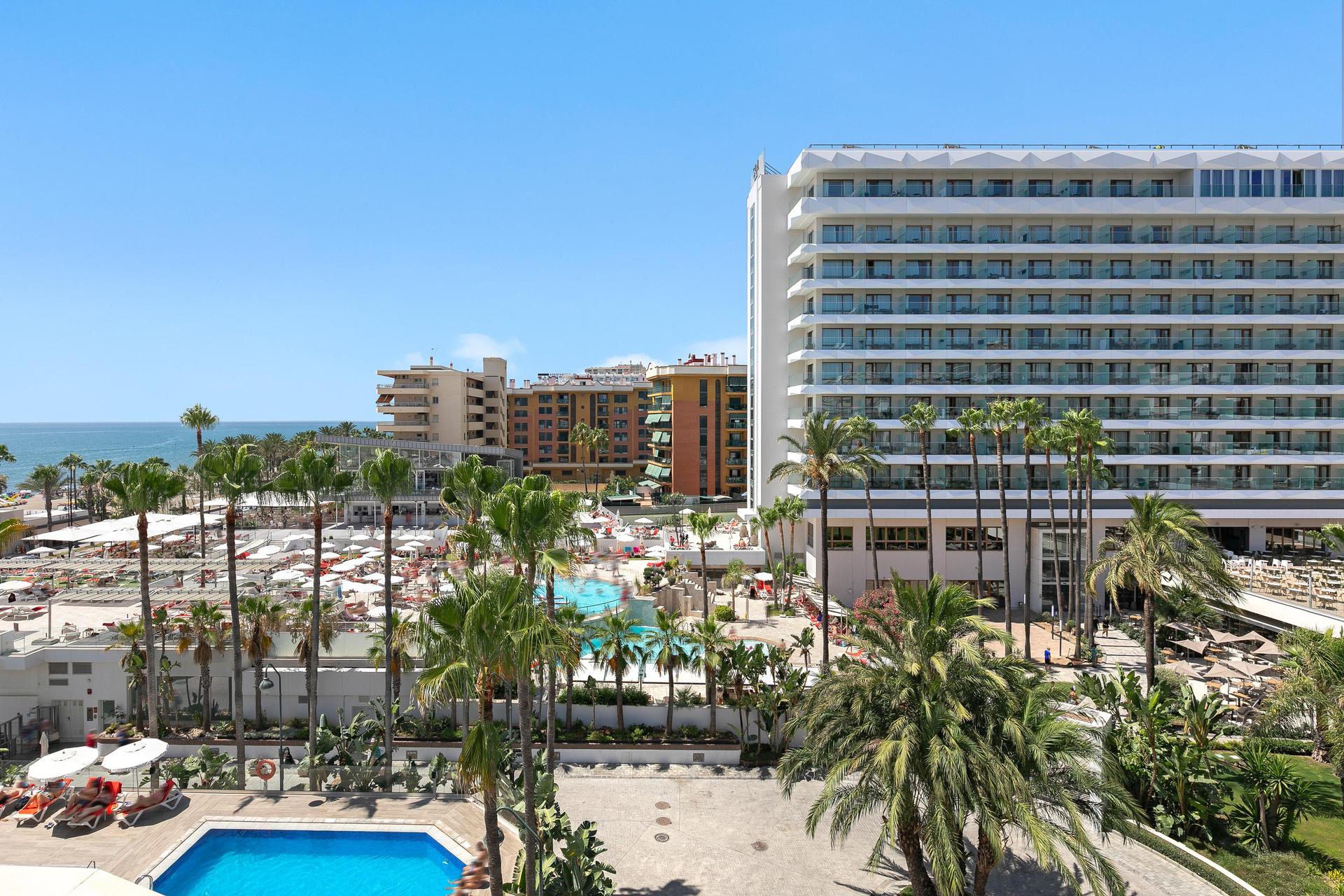 Panoramic view of the Melia Sol Don Pablo building