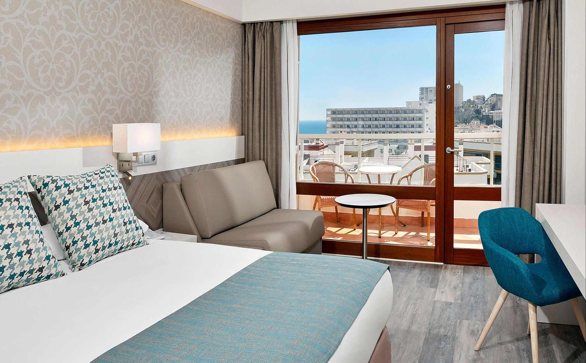 Double bed suite at Melia Sol Don Pablo with window views