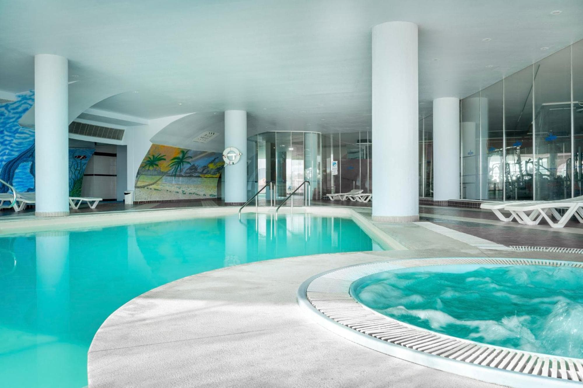 Indoor pool as part of the spa facilities at Paraiso de Albufeira