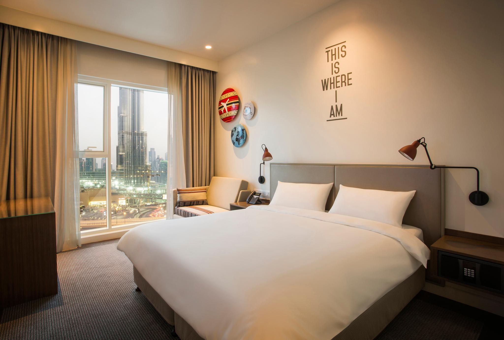 Double bed suite at Rove Downtown