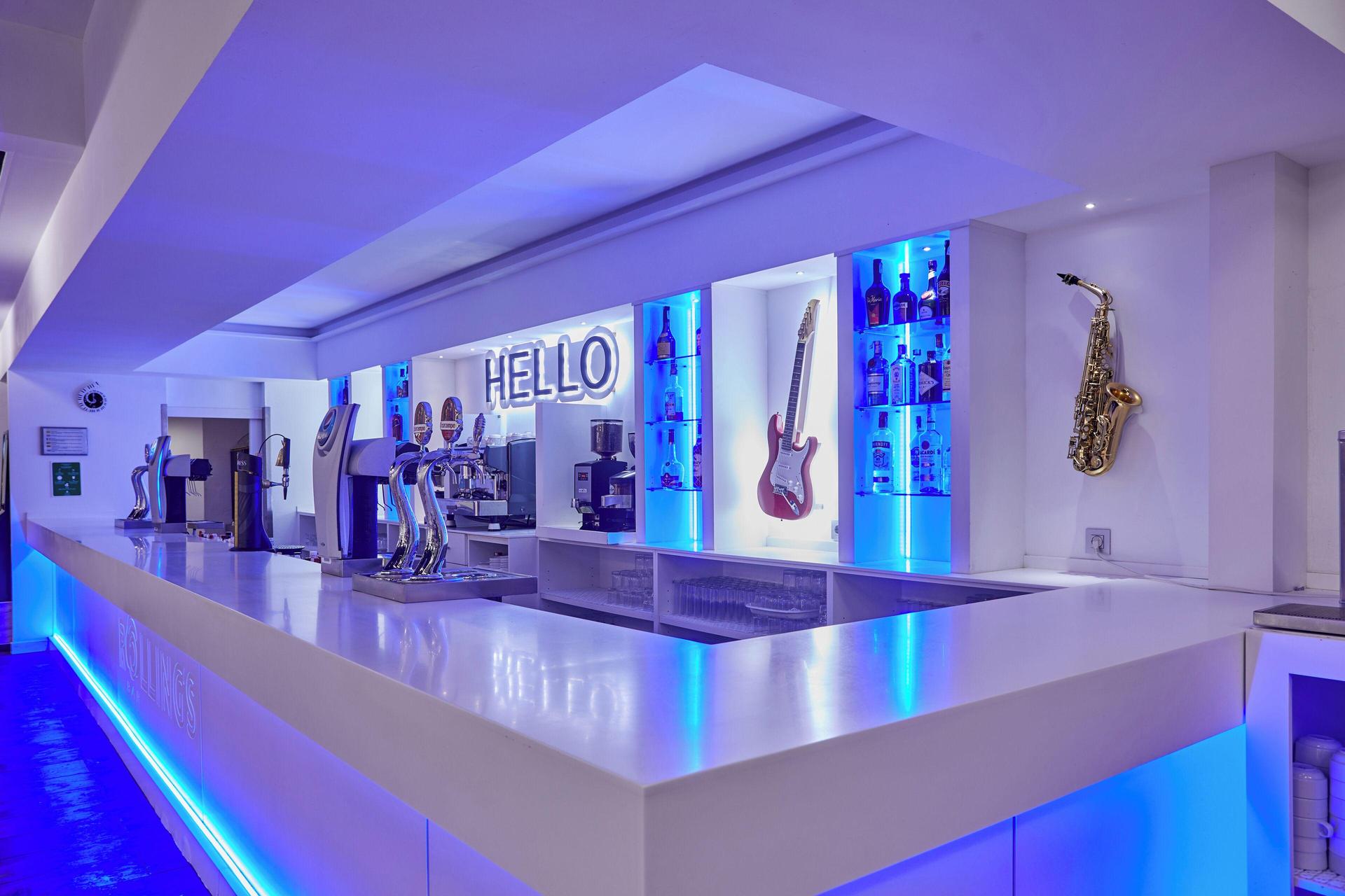 Bar at Sandos Benidorm Suites
