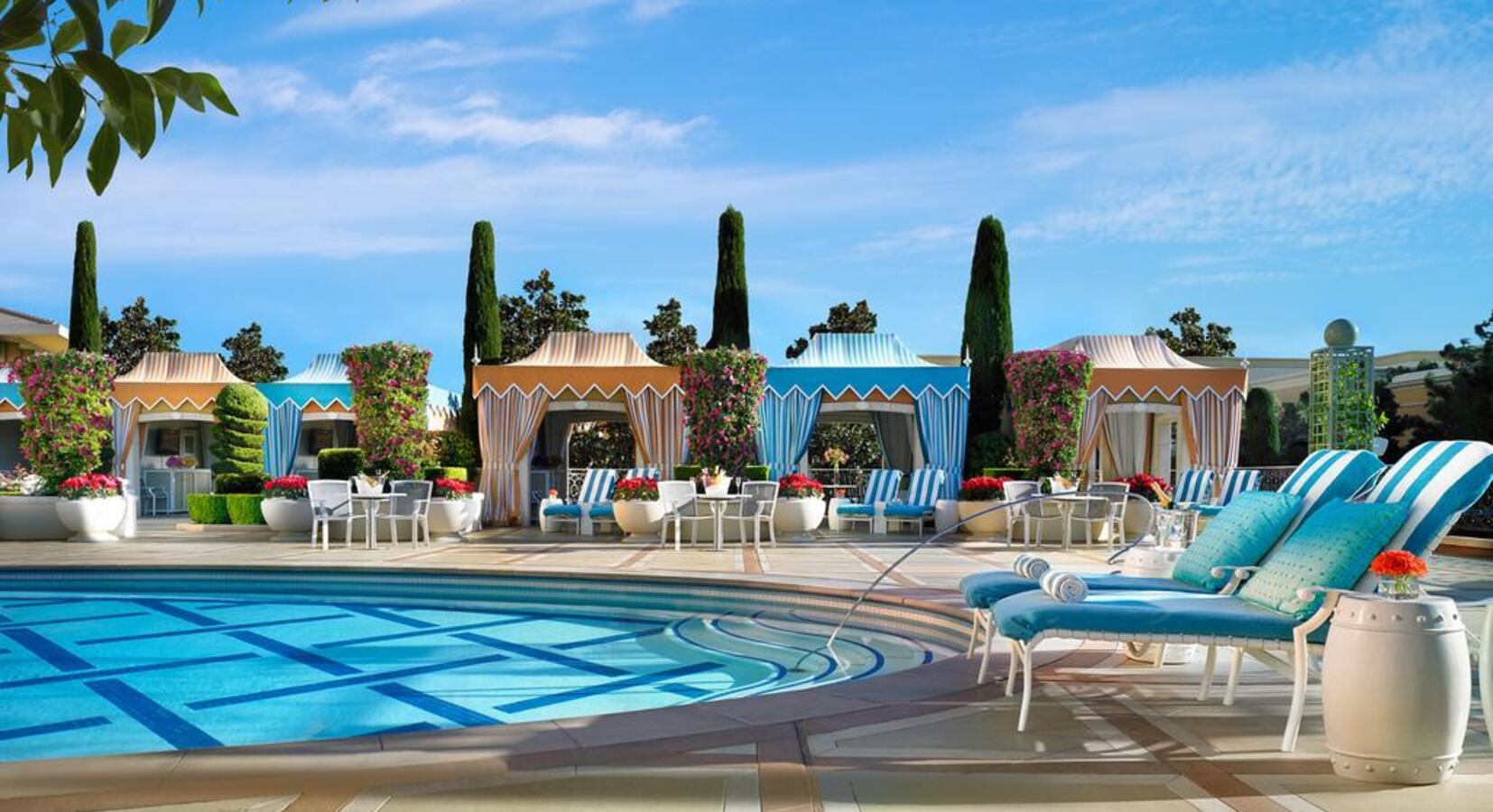 Outdoor swimming pool at the Wynn Las Vegas