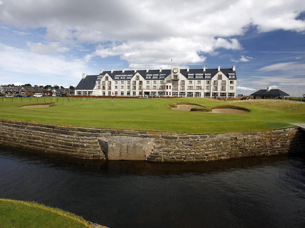 Panoramic view of the Carnoustie Golf Resort building