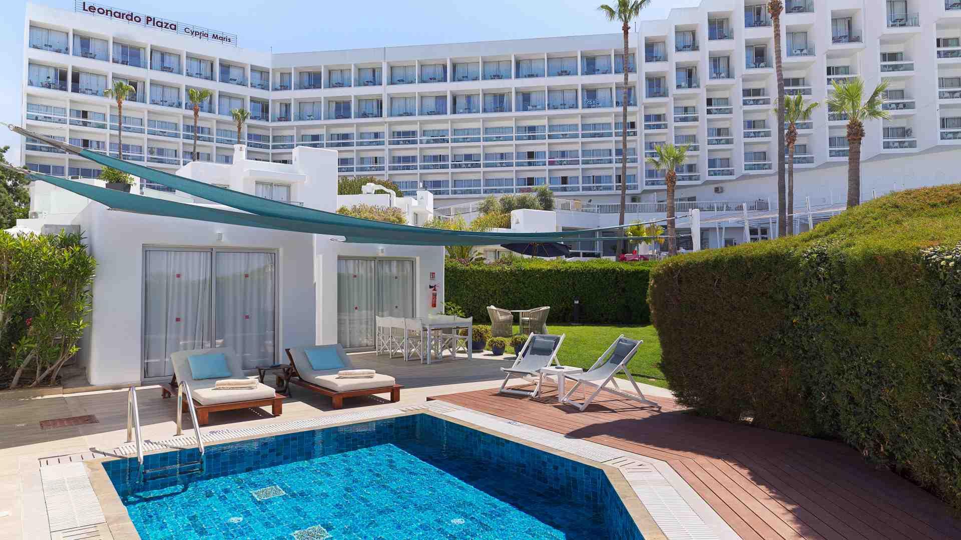 Panoramic view of the Leonardo Plaza overlooking outdoor swimming pool