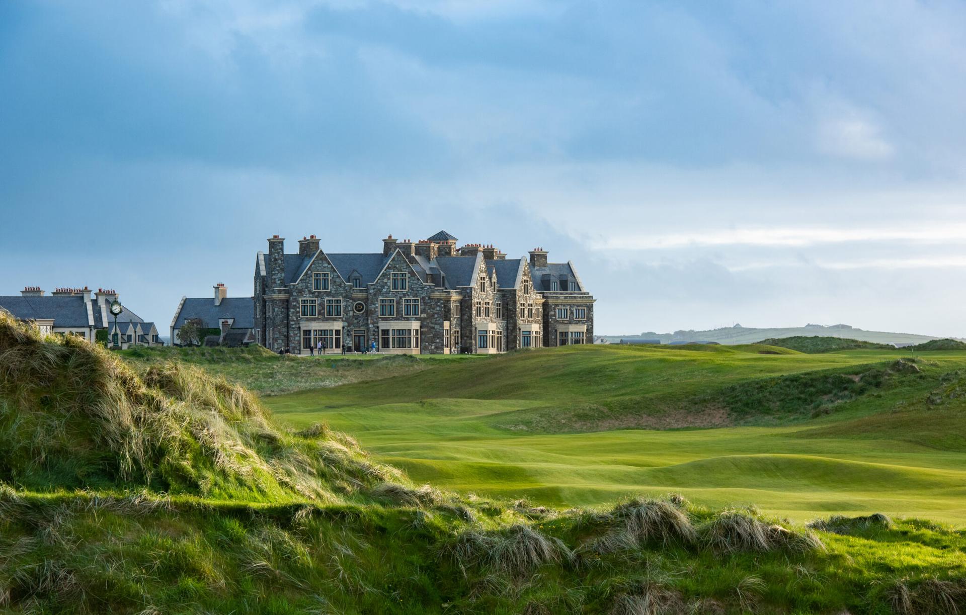 The Trump Doonbeg building overlooking the course