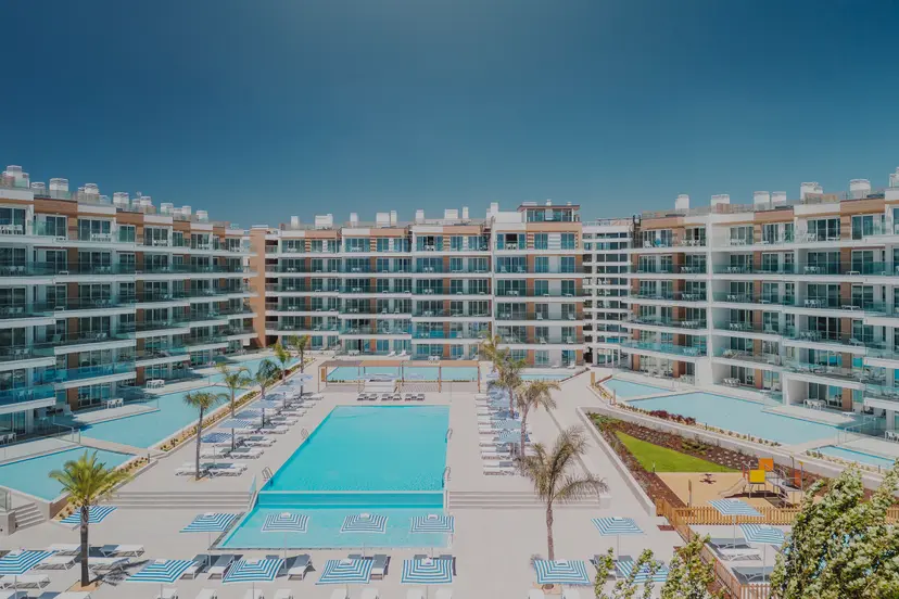 Dom Pedro Residences