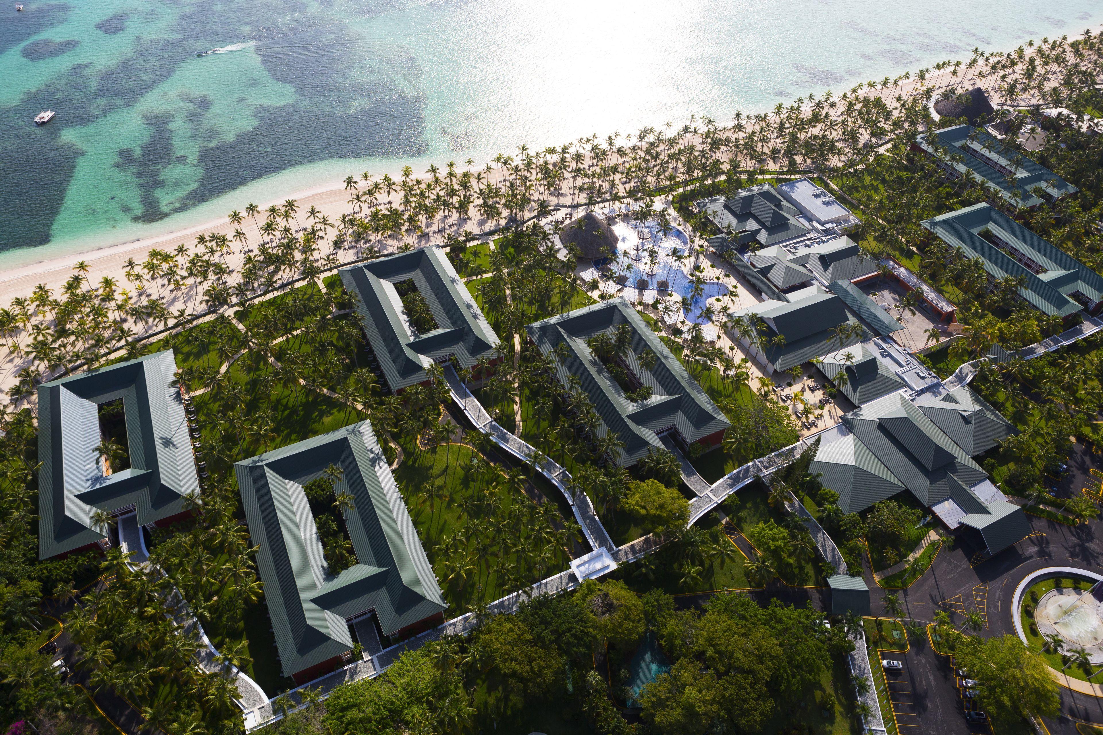 Overhead view of the Barcelo Bavaro Beach