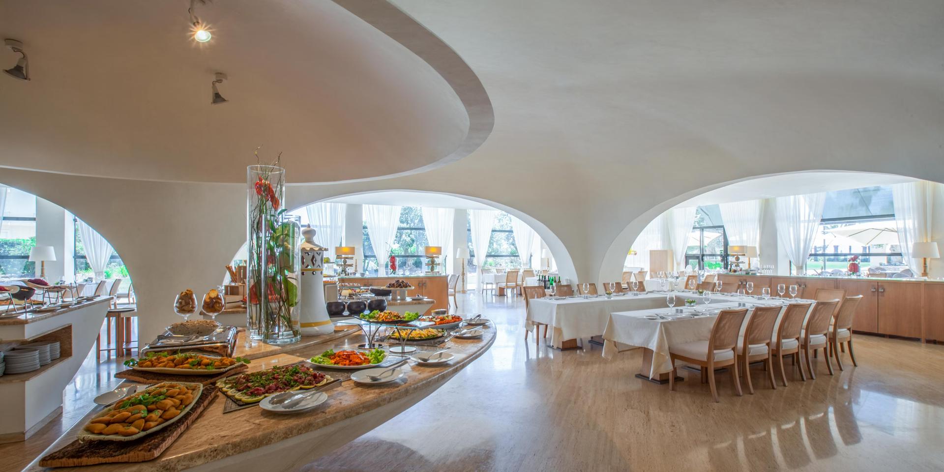 Dining room at the Crowne Plaza Vilamoura
