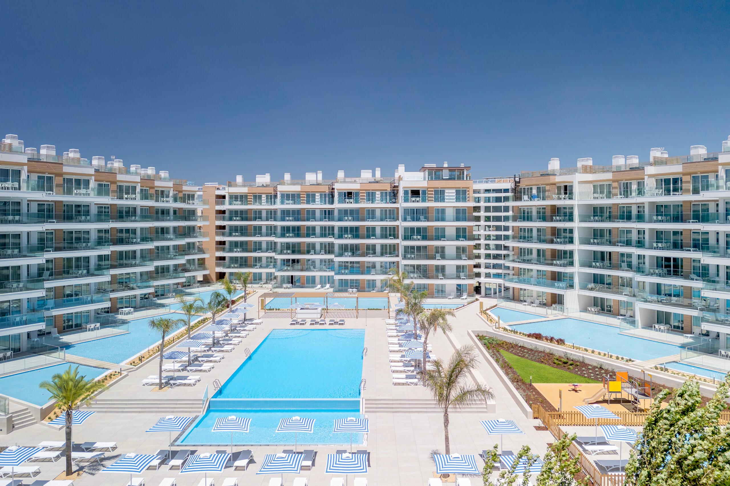 Panoramic view of the Dom Pedro Residences overlooking the swimming pool