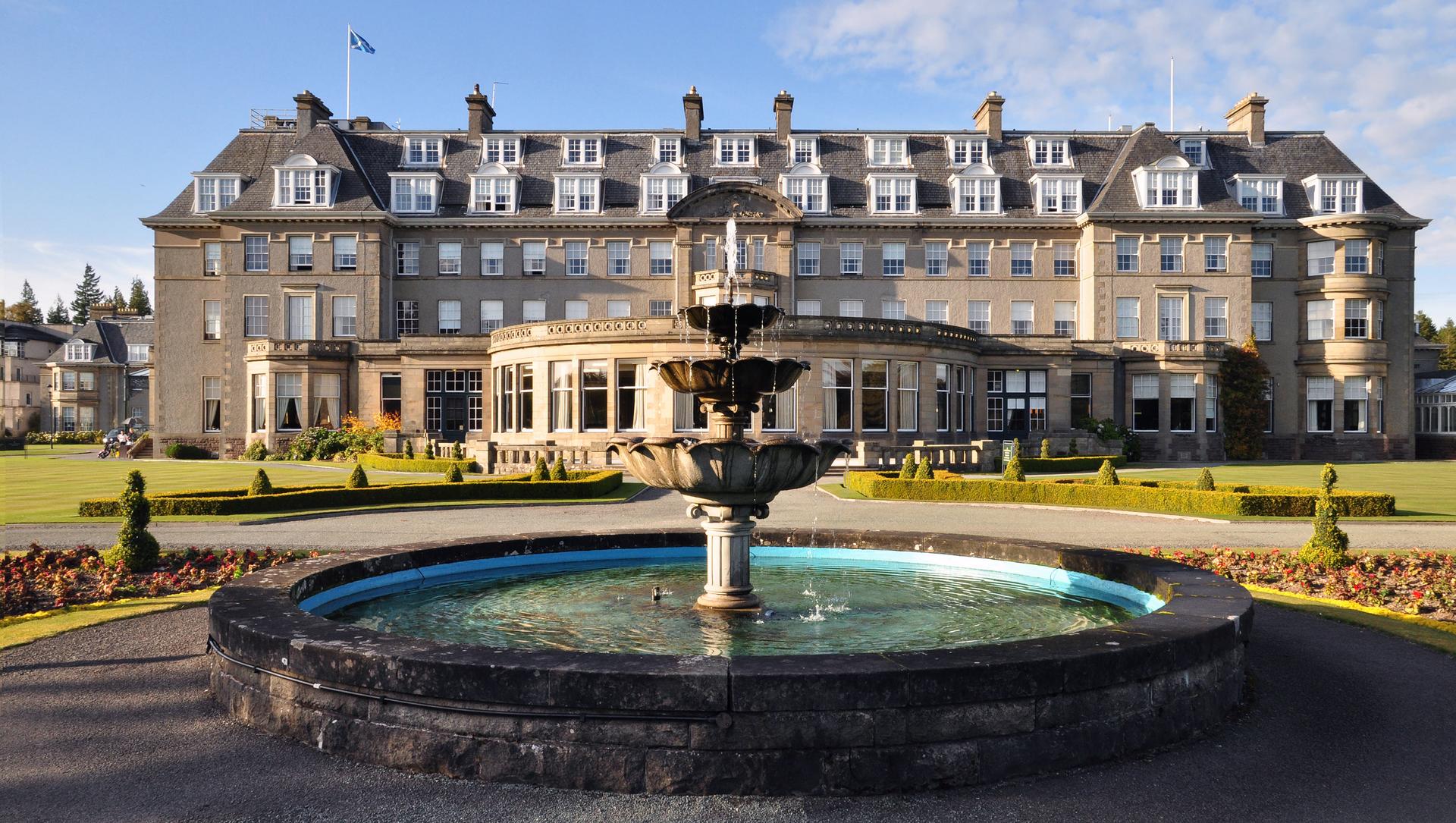 Front view of the Gleneagles clubhouse overlooking the outdoor fountain