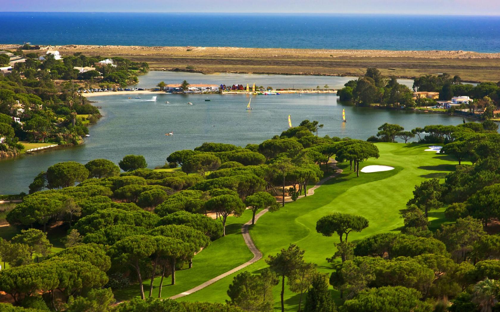 Aerial view of a well maintained fairway at Hotel Quinta do Lago
