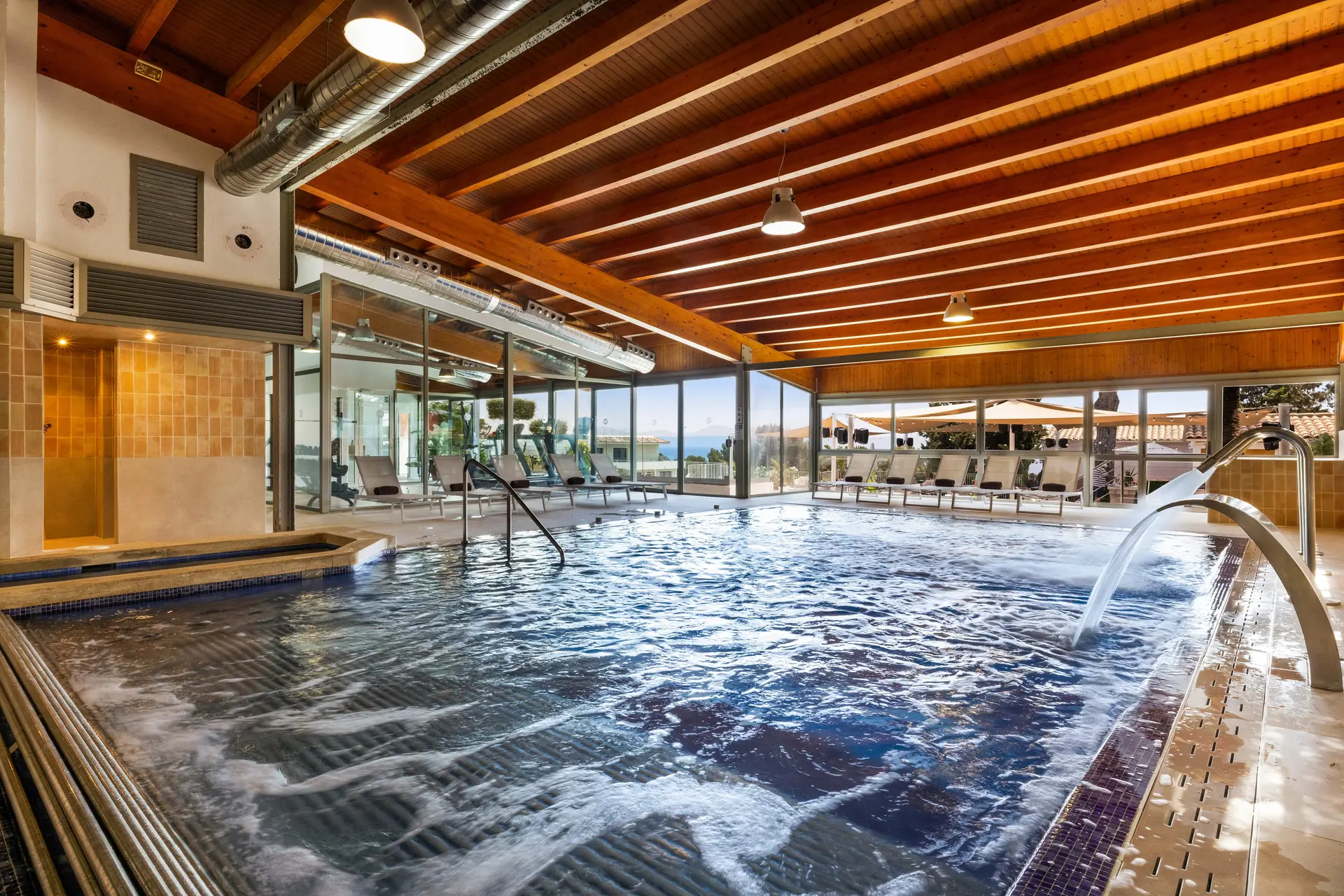 Indoor swimming pool at Inmood Aucanada Hotel