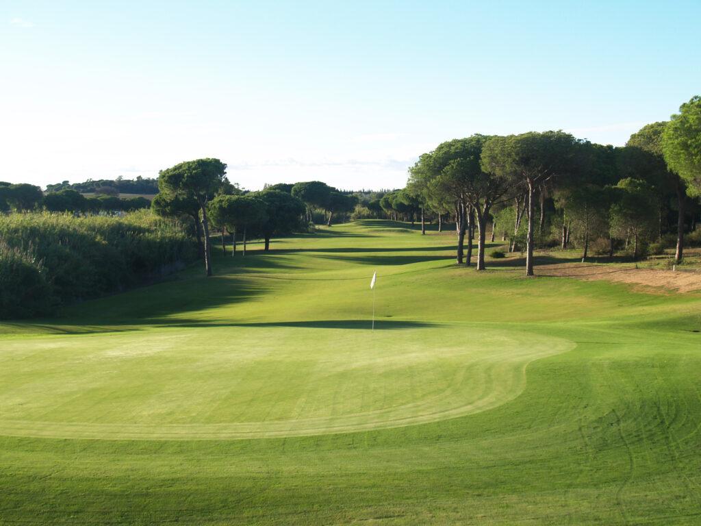 Undulating green at Islantilla Golf