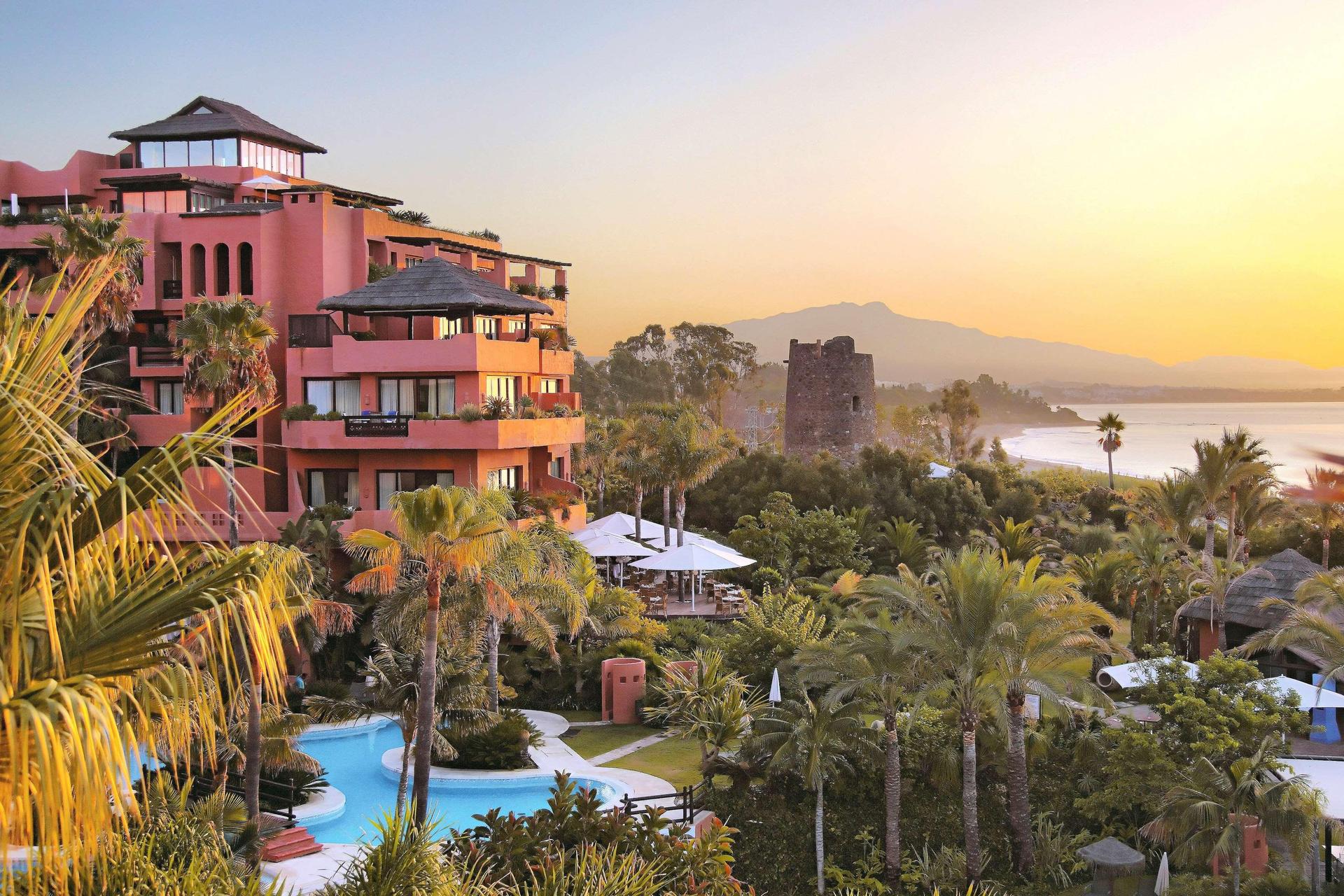 Panoramic view of the beachfront Kempinski Hotel Bahia