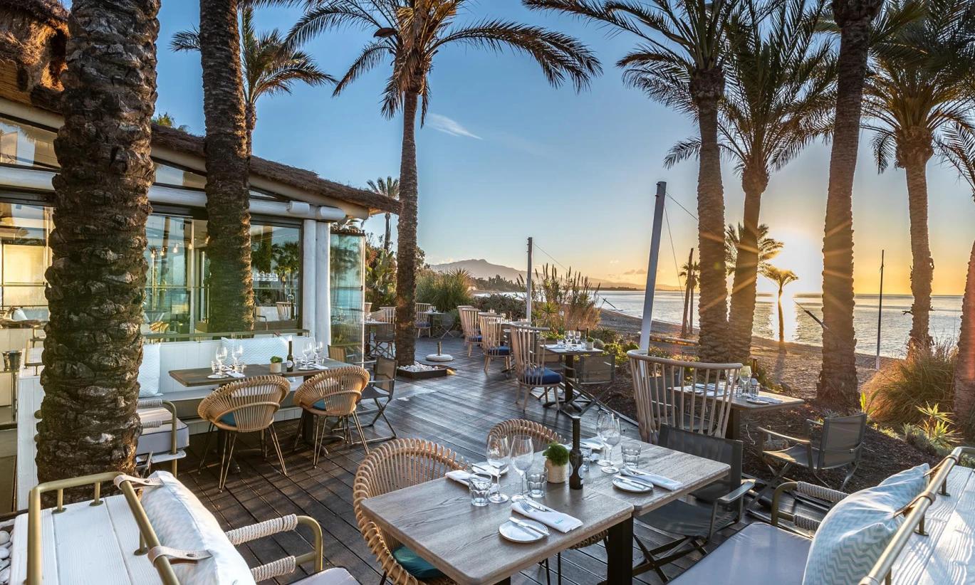 Outdoor dining with sea views at the Kempinski Hotel Bahia