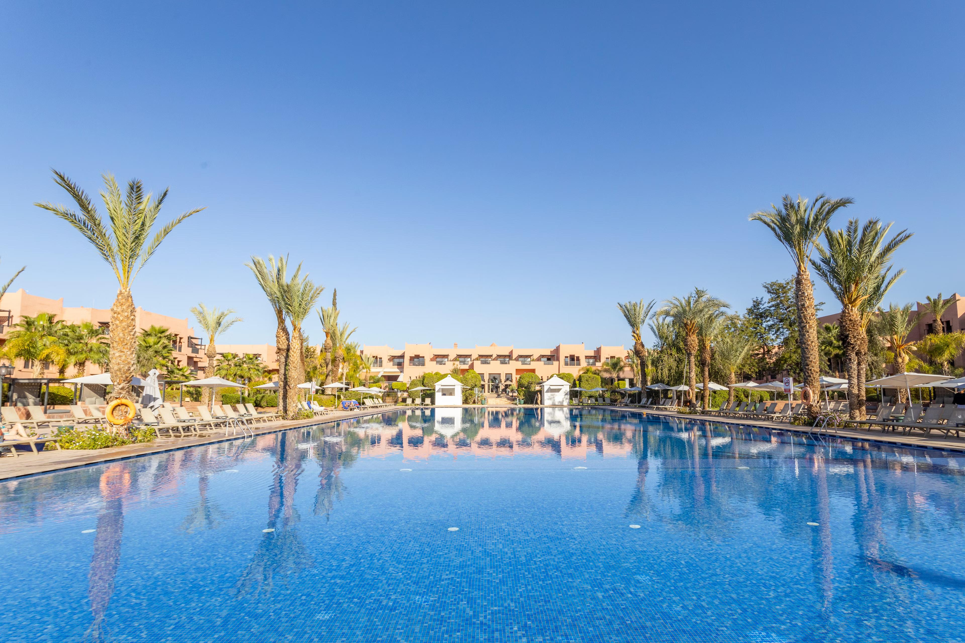 Outdoor swimming pool at the Kenzi Menara Palace & Resort