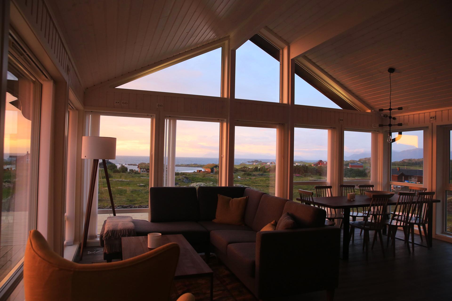 Dining room as part of a lodge at Lofoten Links