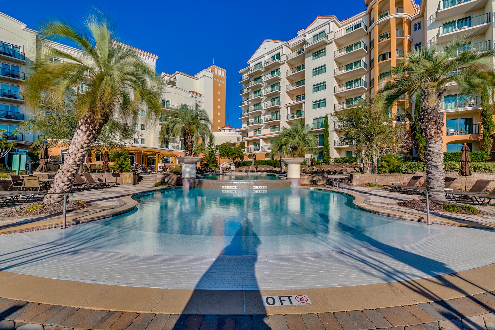 Outdoor swimming pool at Marina Inn at Grande Dunes