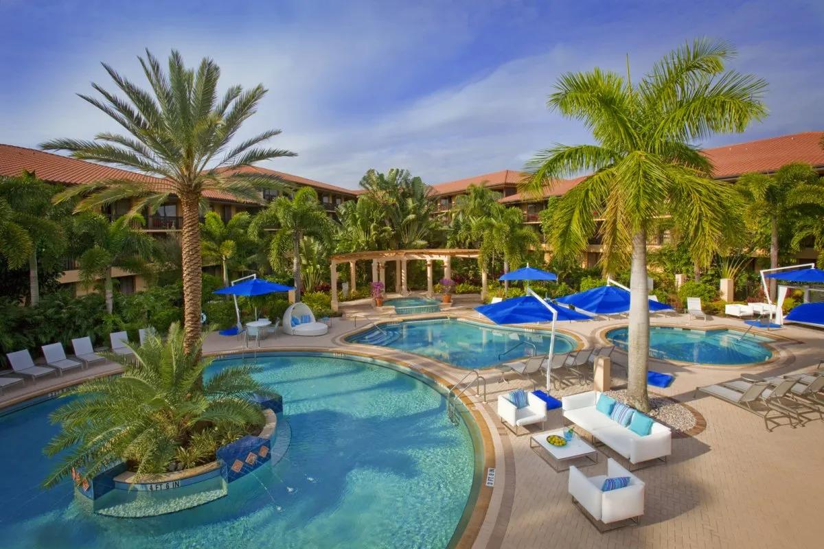 Outdoor swimming pool at the PGA National Resort & Spa
