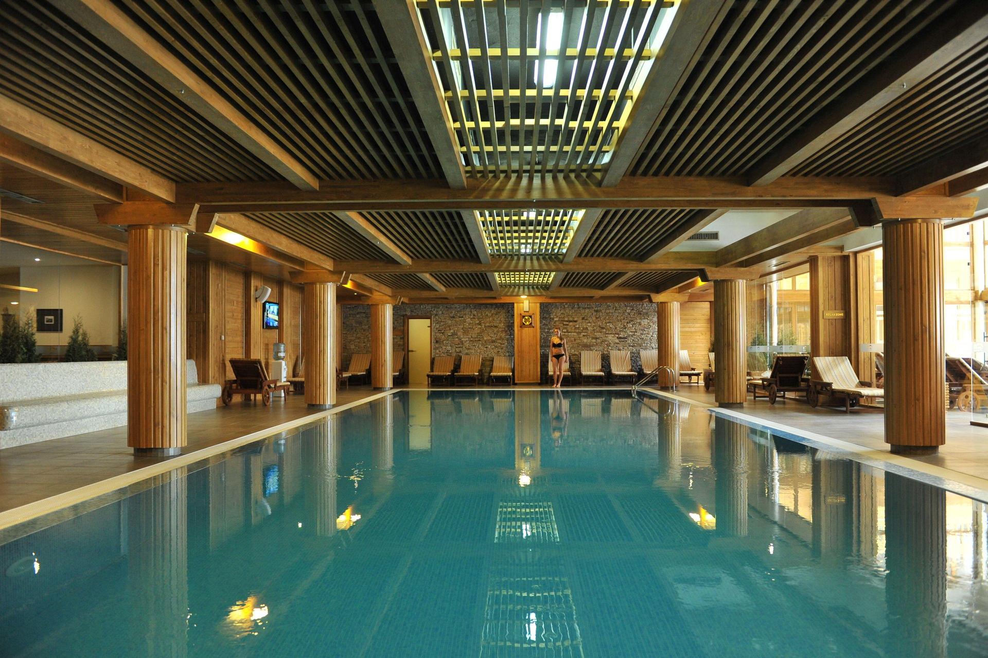 Indoor swimming at the Pirin Golf Hotel & Spa
