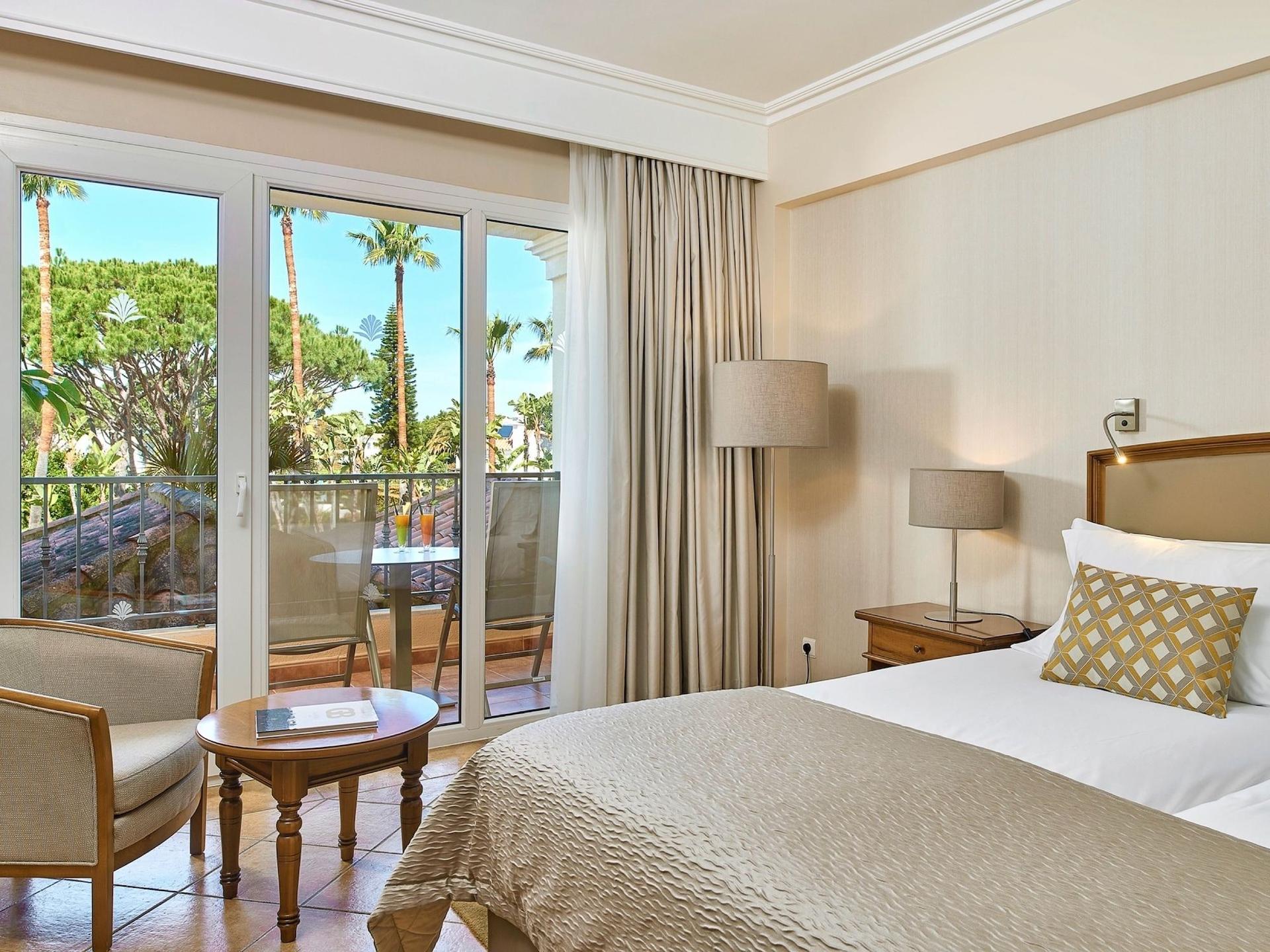 Double bed suite at Ria Park Hotel & Spa