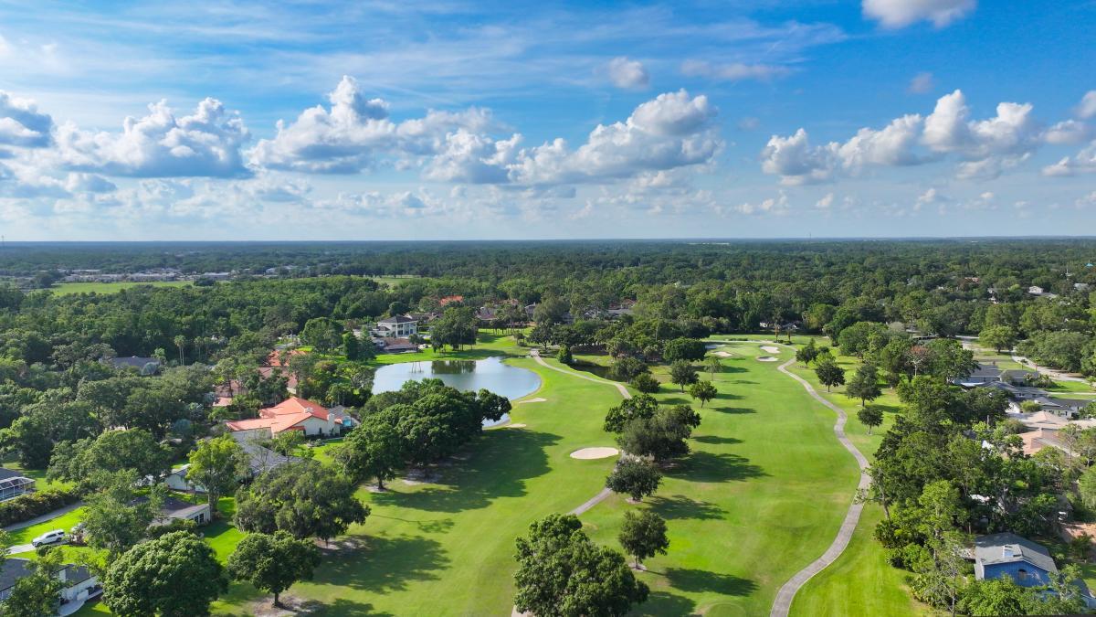 Overhead view of a well maintained fairway at the Saddlebrook Resort