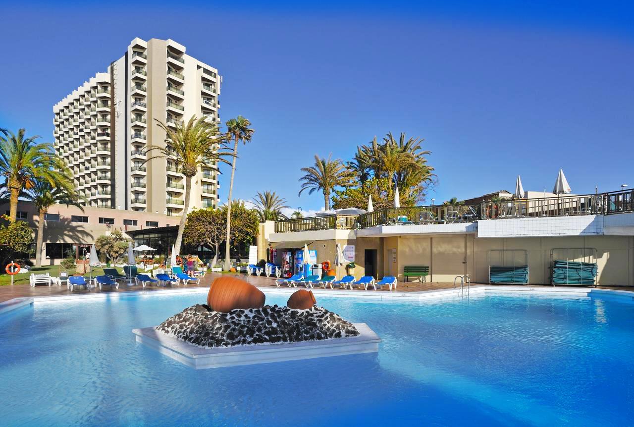 The Sol Tenerife Hotel overlooking the outdoor swimming pool