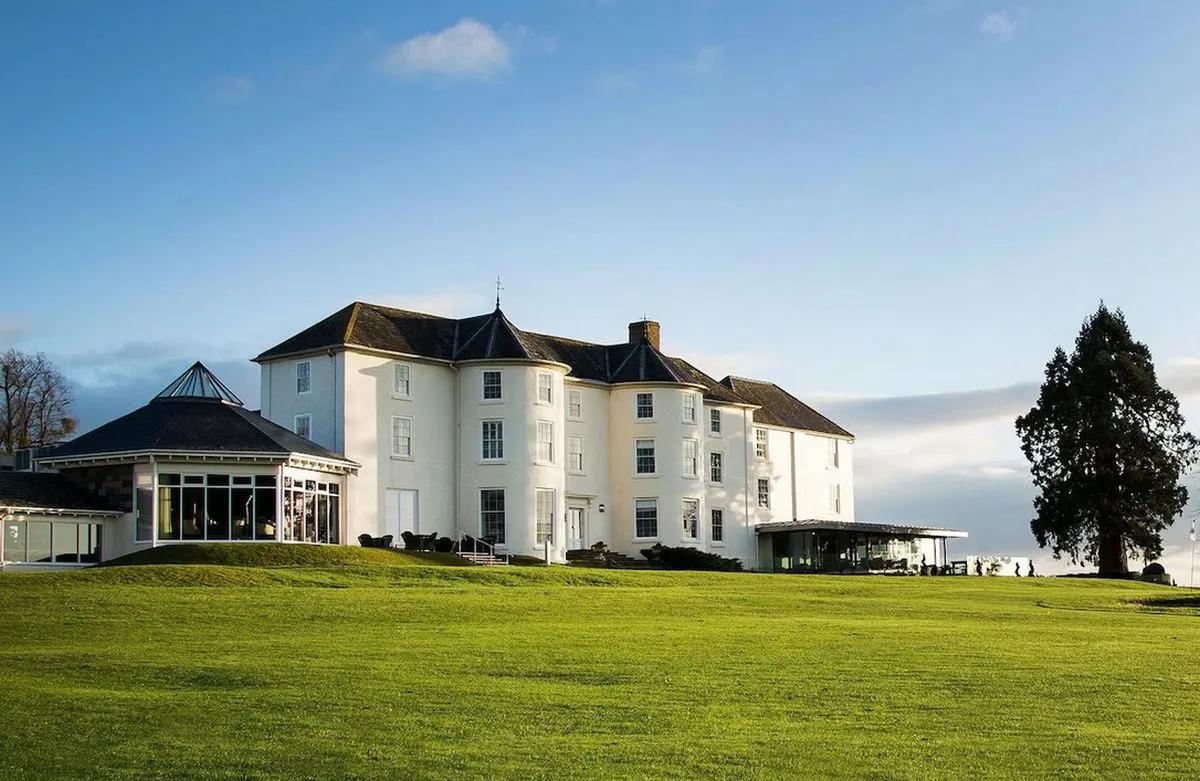 Panoramic view of the Tewkesbury Park building overlooking the course