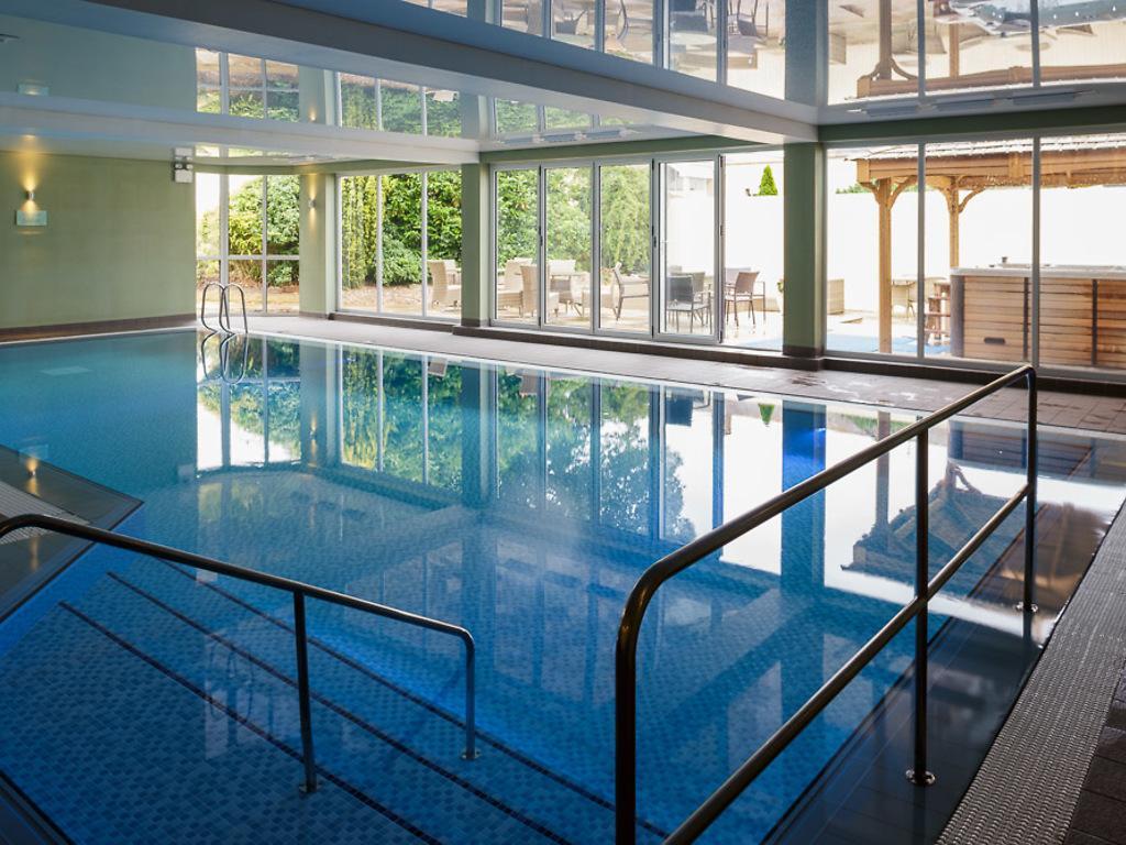 Indoor swimming pool at Tewkesbury Park