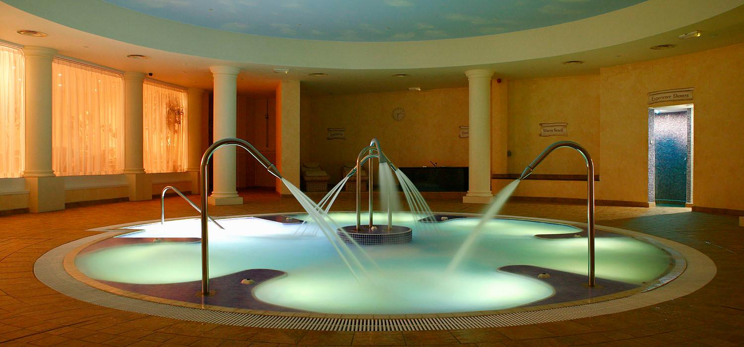 Indoor swimming pool at the Whittlebury Hall - Park