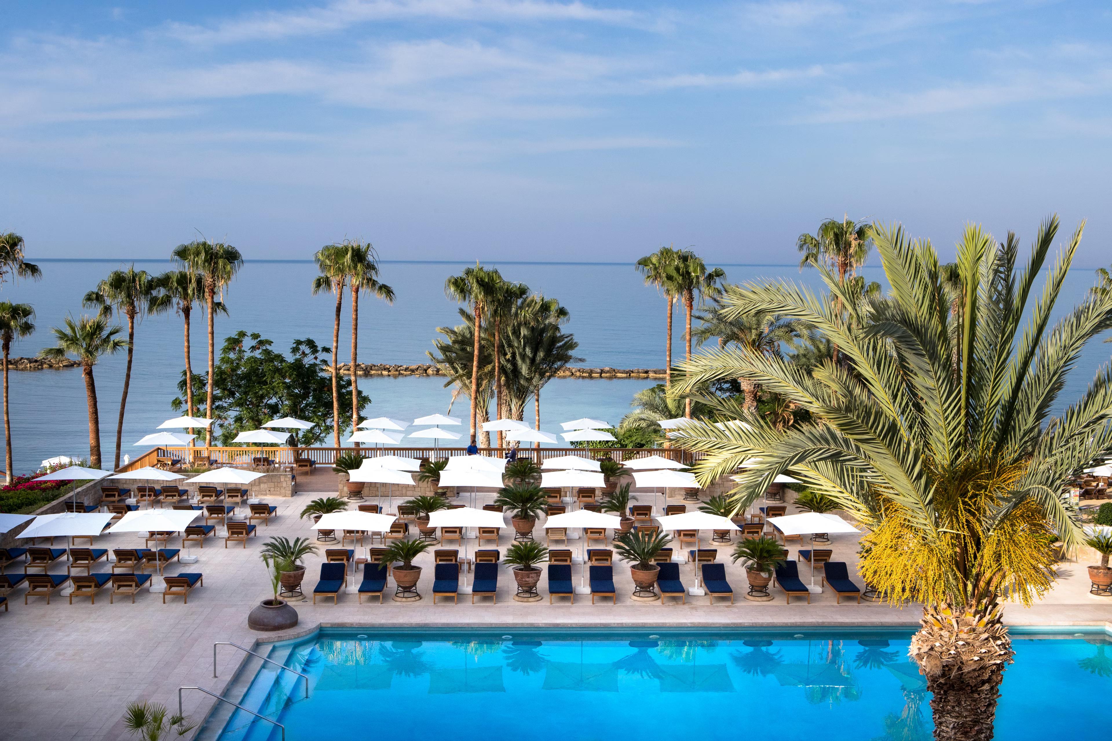 Overhead view of the outdoor swimming pool with ocean views at Annabelle Hotel