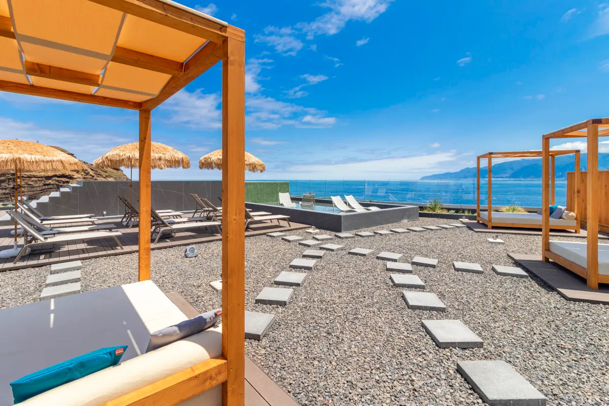 Cabanas with coastal views at Aqua Natura Bay