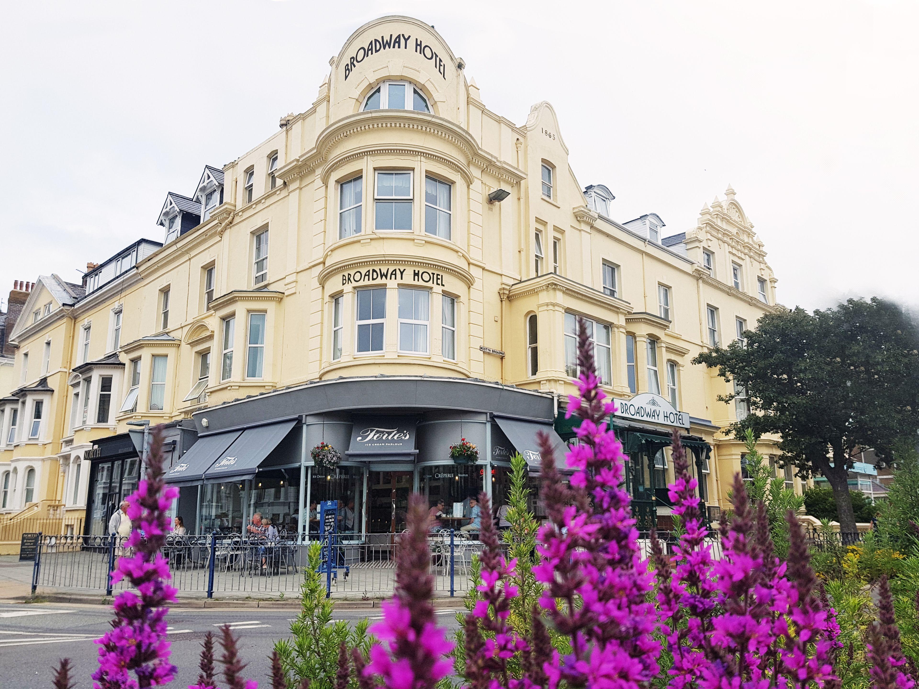 Panoramic view of the Broadway Hotel, Conwy building