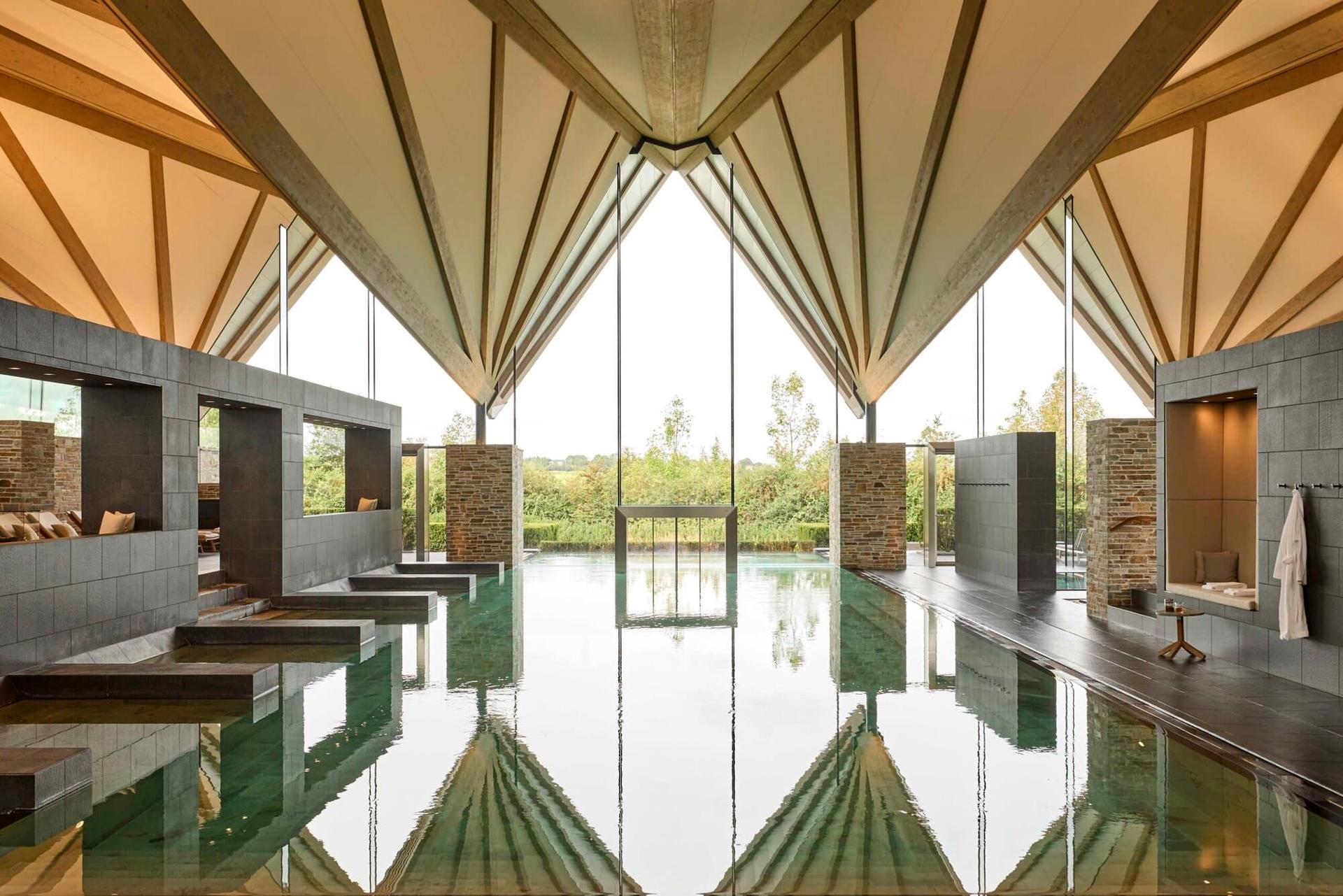 Indoor swimming pool at Great Northern