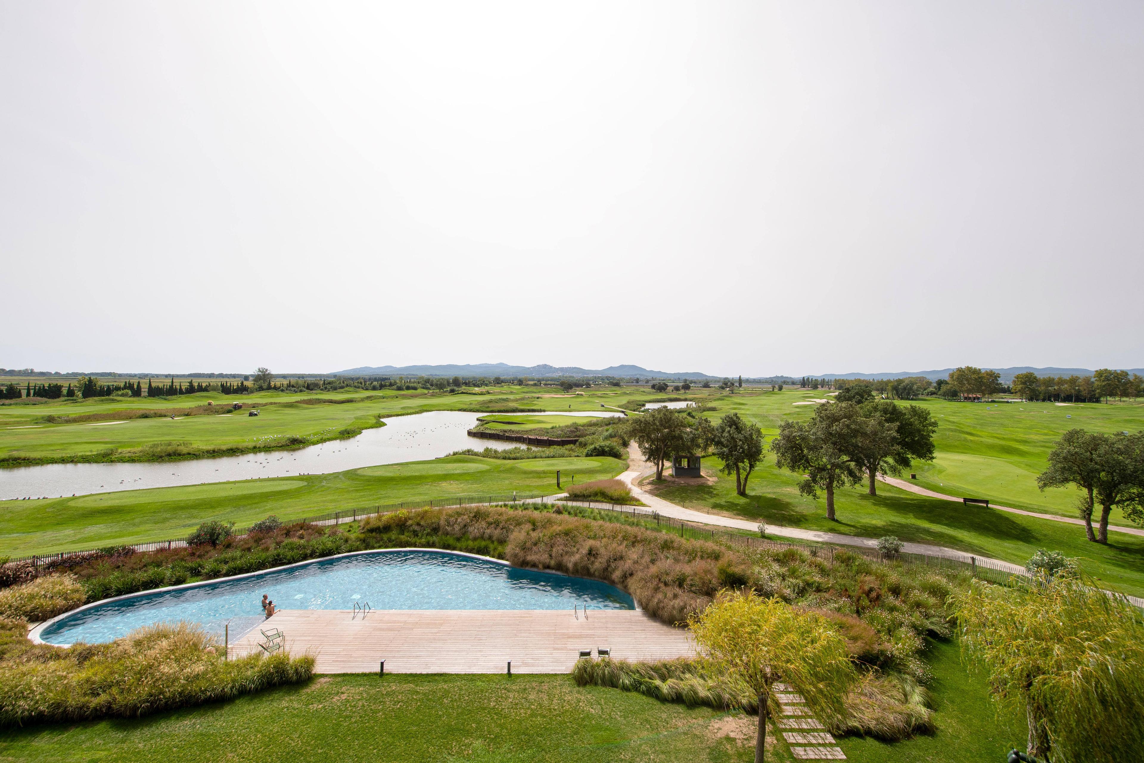 Panoramic view of the Hotel Emporda Golf course
