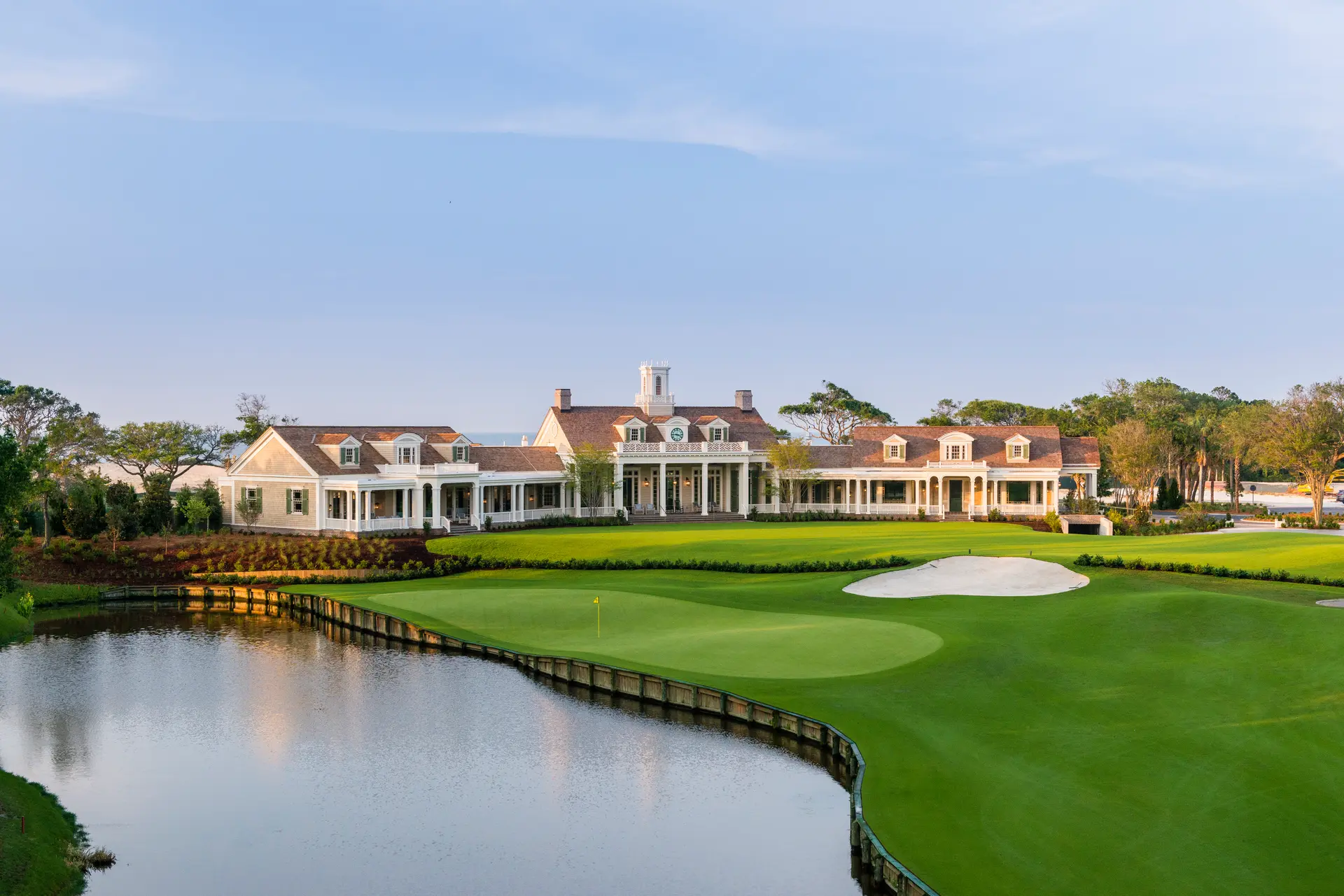 Panoramic view of the clubhouse overlooking the course at Kiawah Island Golf Resort