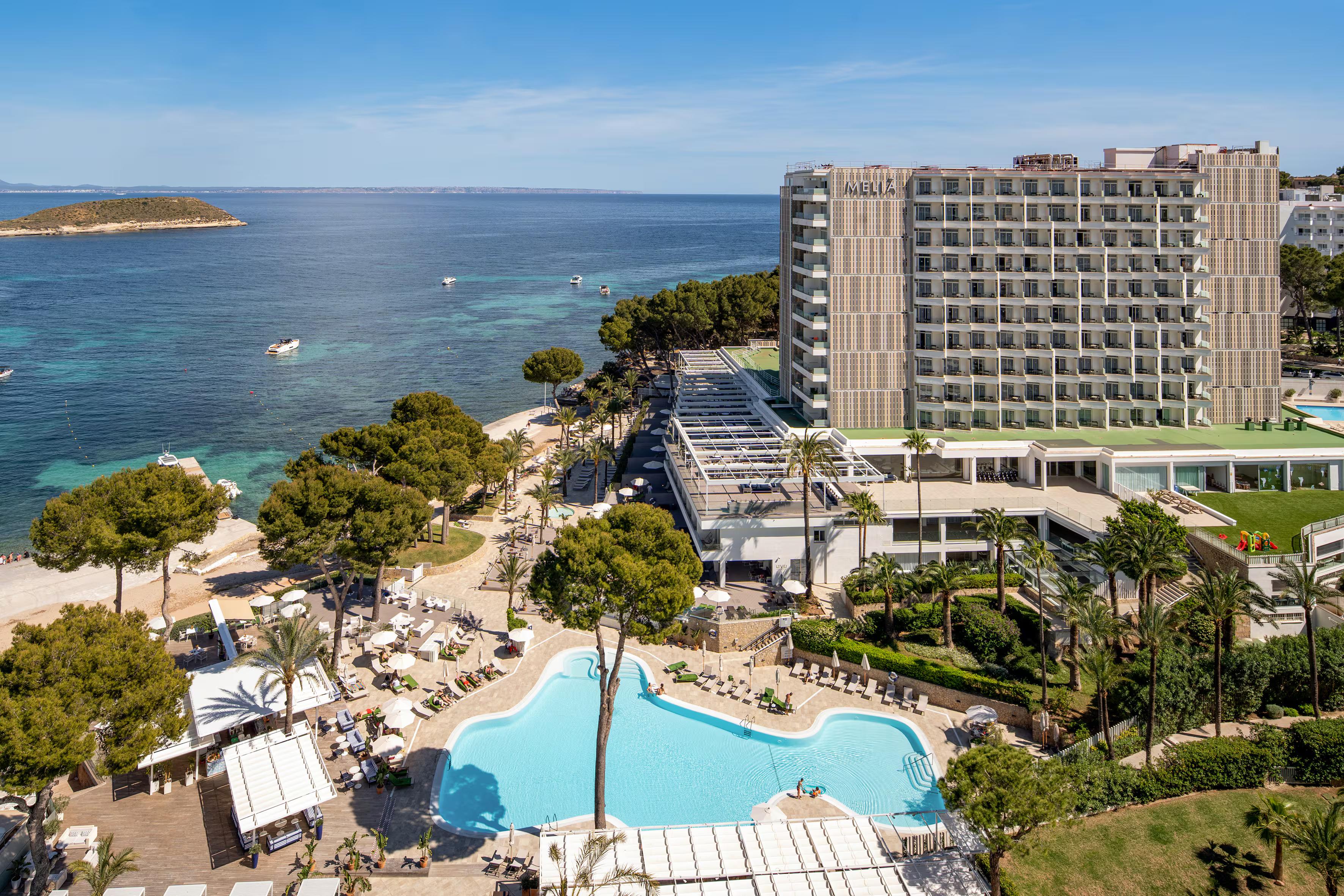Overhead view of Melia Calvia Beach