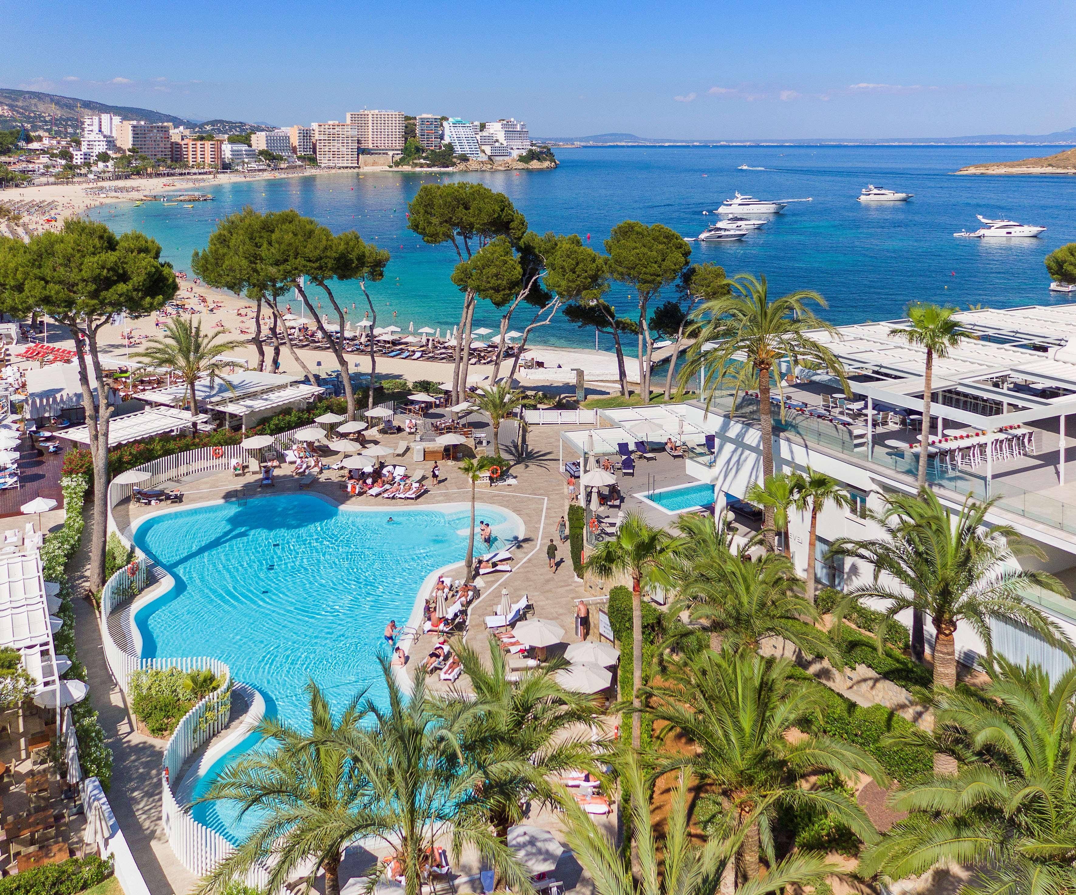 Overhead view of the outdoor swimming pool at Melia Calvia Beach
