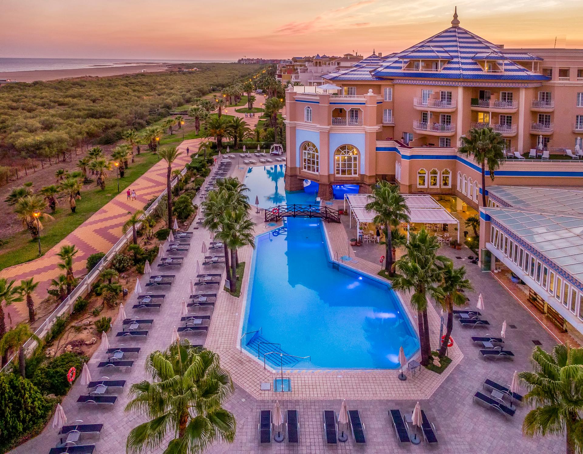Overhead view of the outdoor swimming pool at Melia Isla Canela