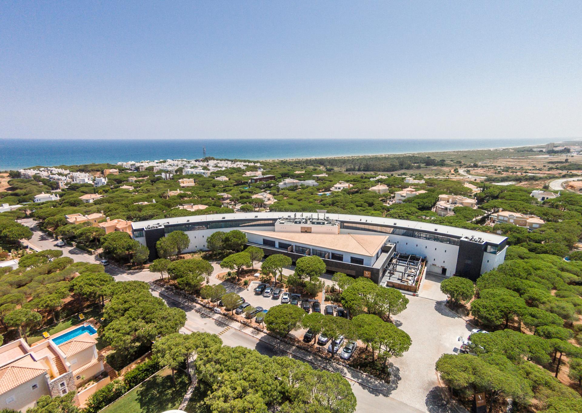Overhead view of the Octant Hotel Praia Verde