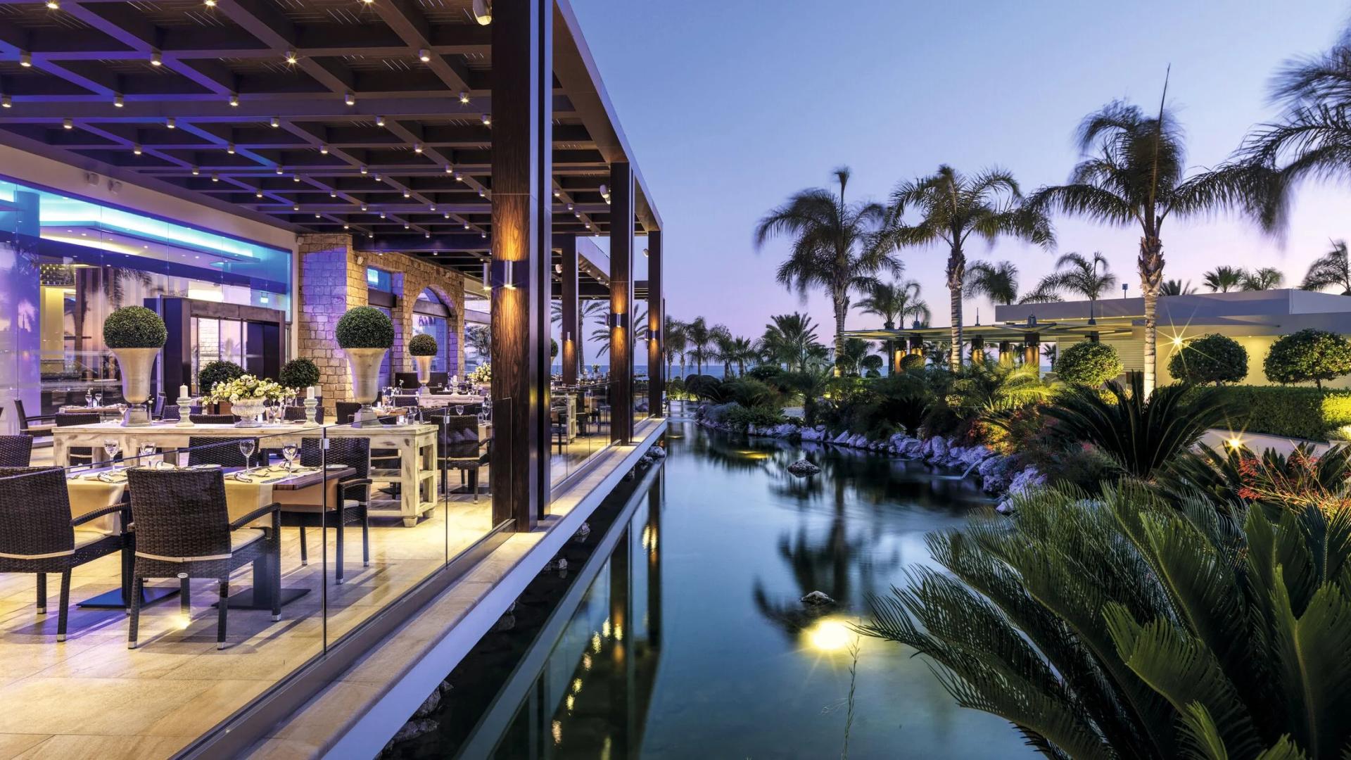 Outdoor dining at Olympic Lagoon Resort