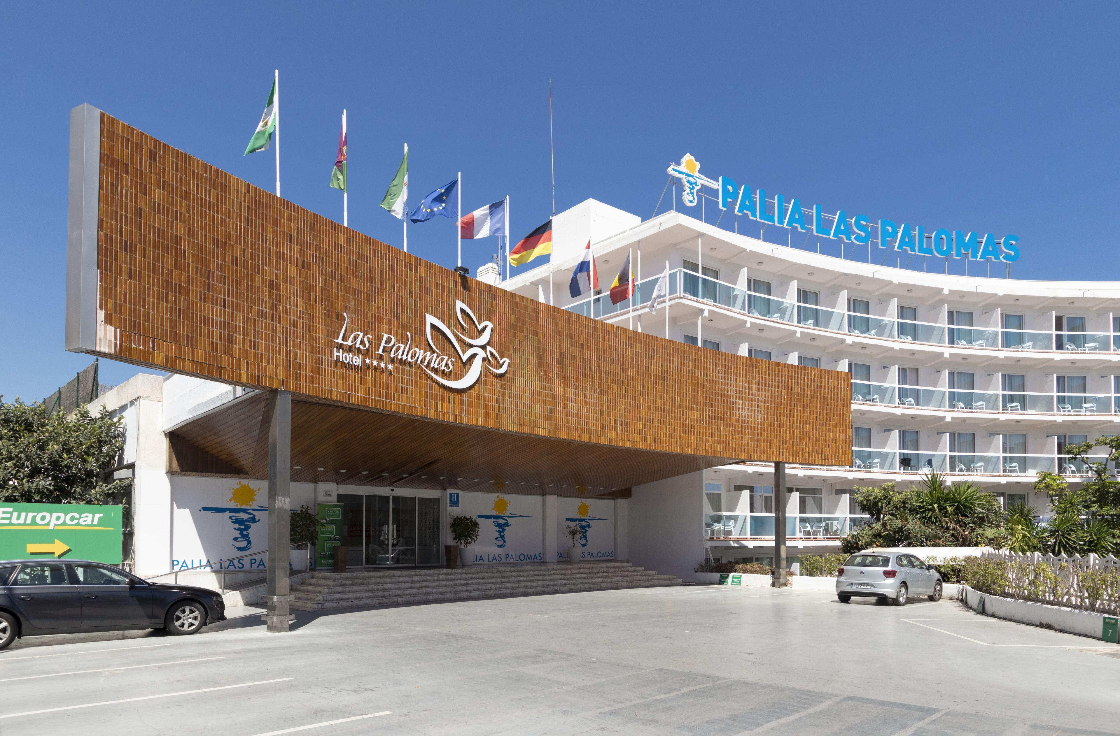 Panoramic view of the Palia Las Palomas building