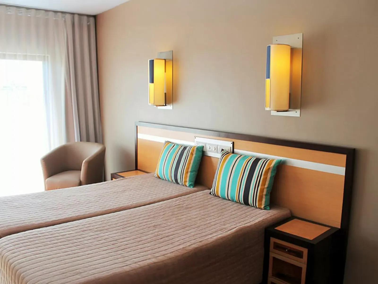 Double bed suite at Paraiso de Albufeira