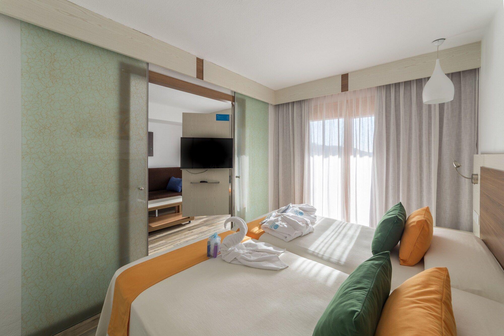 Double bed suite at Sandos Benidorm Suites
